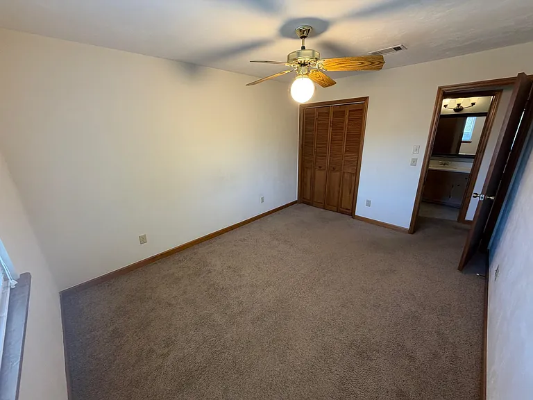 3207 Shamrock St #33 — Photo 30