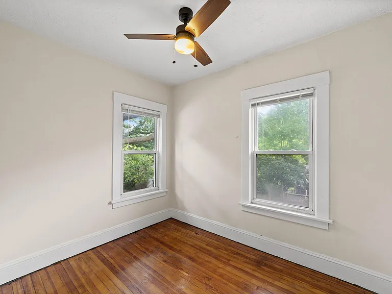 1448 Newman Ave — Photo 14