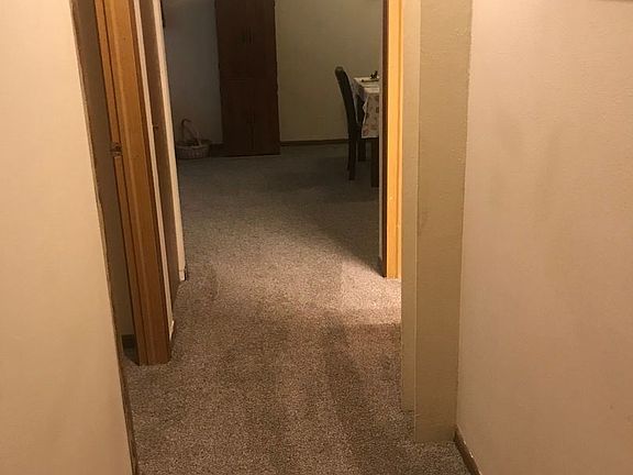 5th image of 411 S Wisconsin Dr #4374021