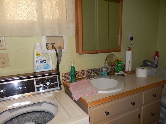 4th image of 39450 Corral Way