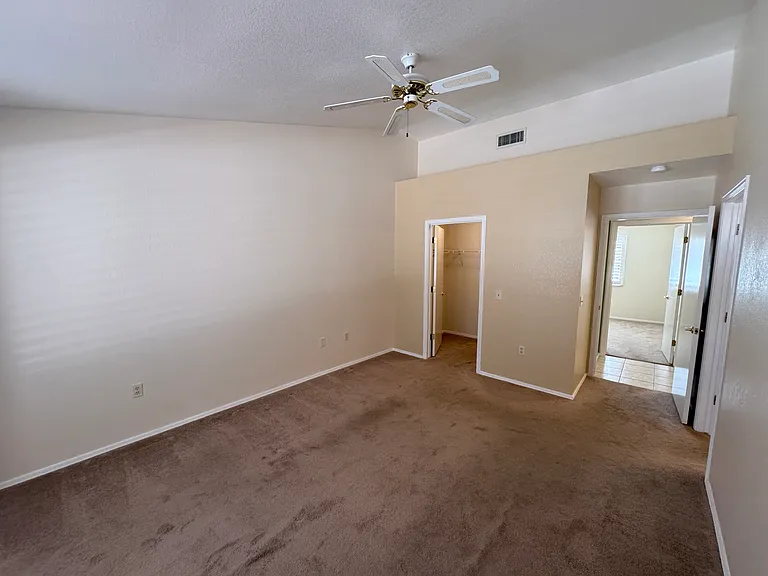 3009 Redington Dr — Photo 18