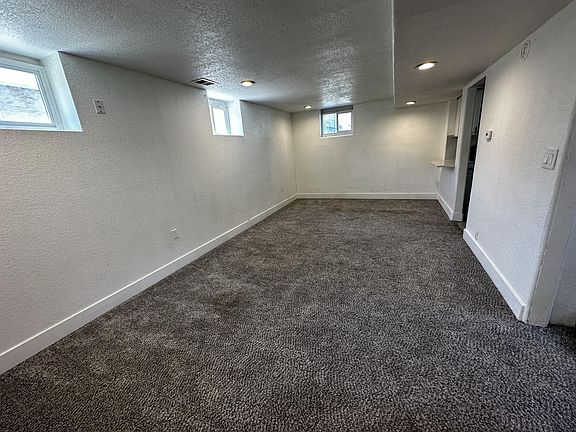 3rd image of 1330 N Wolff St #B