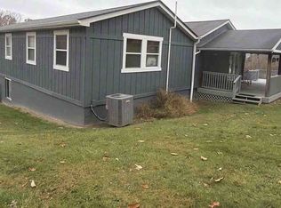 1279 New Hope Rd, Princeton, WV 24739