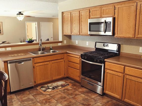 5th image of 6189 E 42nd St