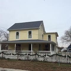 2nd image of 143 High St
