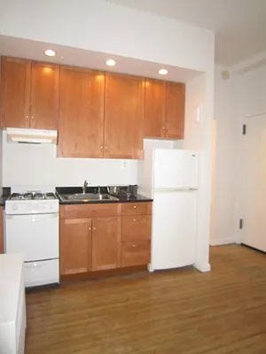 Rented by Immac Realty | media 35