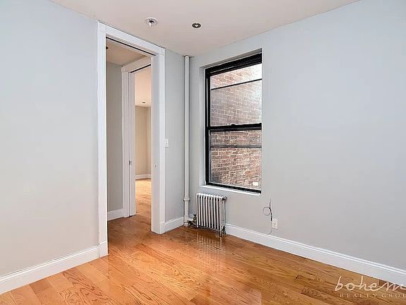 4th image of 815 W 180th St #43AB