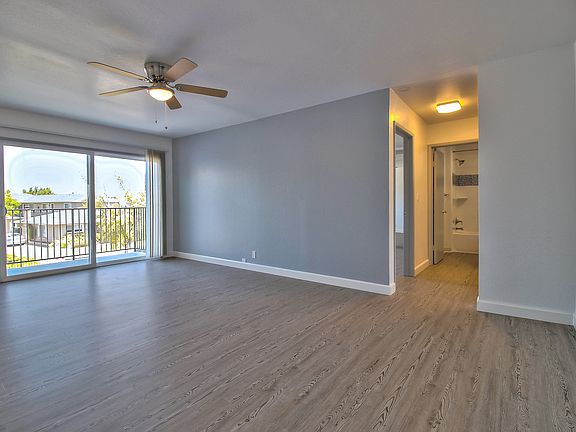 4th image of 1608 Hollenbeck Ave APT 12