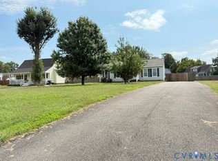 7434 Shire Pkwy, Mechanicsville, VA 23111
