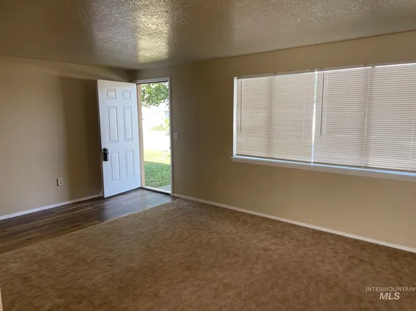 960 E 6th St, Weiser, ID 83672