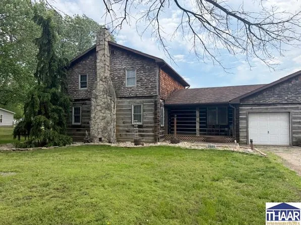 2911 E Hasselburger Ave, Terre Haute, IN 47805