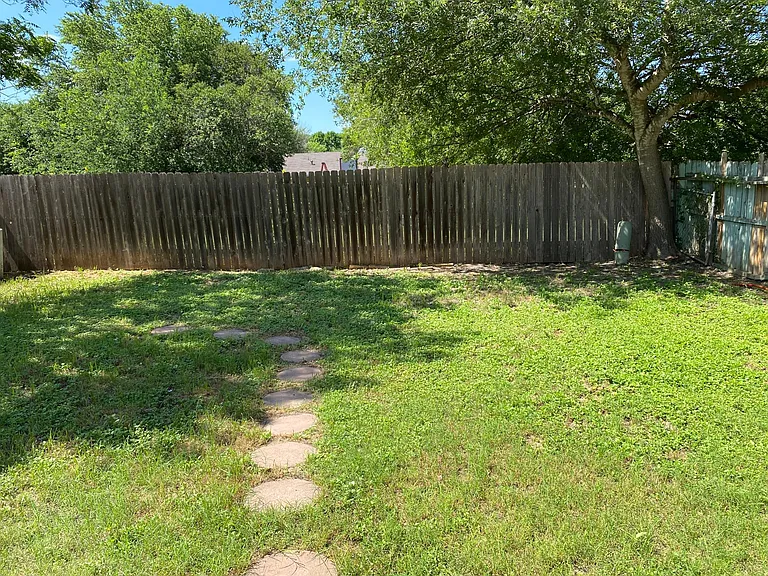 9943 Echo Plain Dr — Photo 7