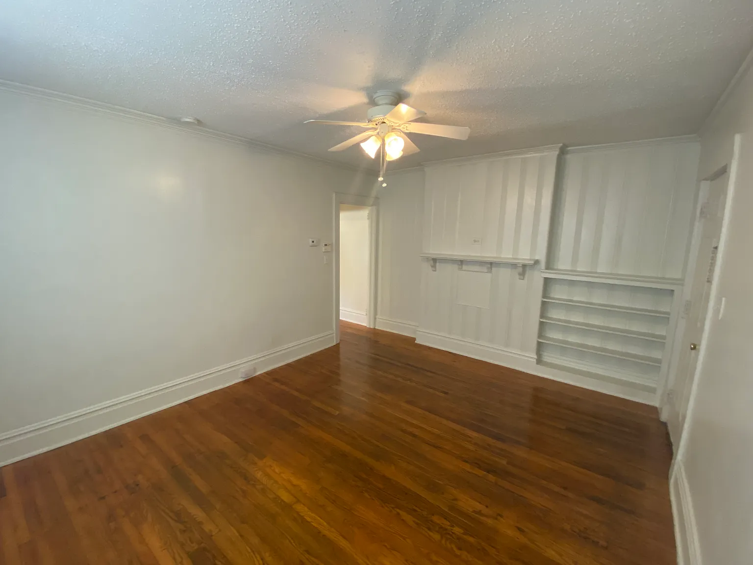 1 bed, 680 sqft, $1,349 — Photo 3