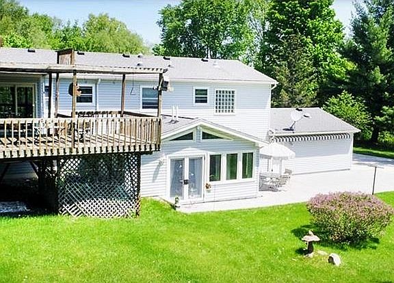 4th image of 12200 Country Side Dr