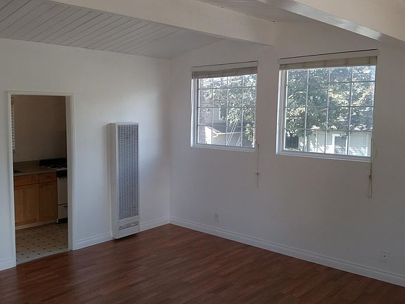 5th image of 619 Mulberry Ave APT E