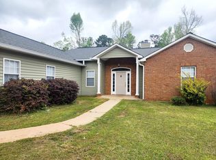 110 Old Mill Ct, Milledgeville, GA 31061