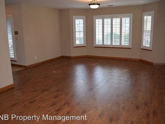 1st image of 53066 Fairway Dr