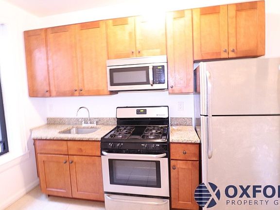 4th image of 37-33 College Point Blvd APT B2f