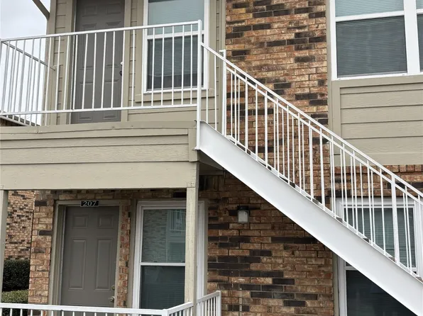 2200 Trinity Mills Rd APT 208, Carrollton, TX 75006