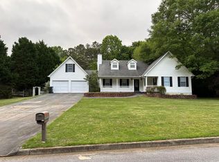40 Windsong Dr, Covington, GA 30016