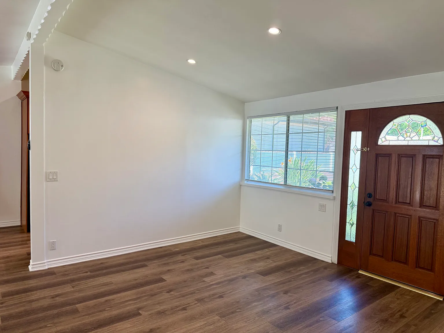 2 bed, 1350 sqft, $3,500 — Photo 4