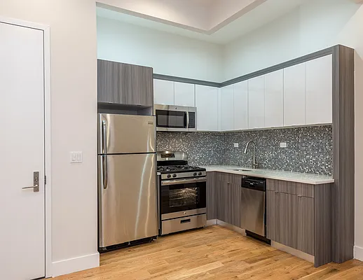 Rented by Nooklyn NYC LLC | media 19