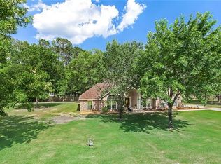 113 Pine Oaks Ct, Madisonville, LA 70447