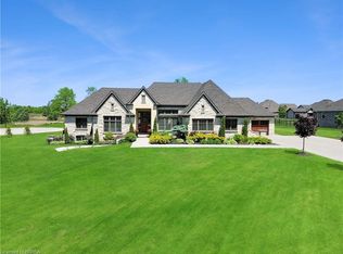 18 Harper Blvd, Brantford, ON N3T0E1