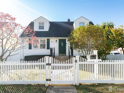 383 Summit Ave, Perth Amboy, NJ, 08861