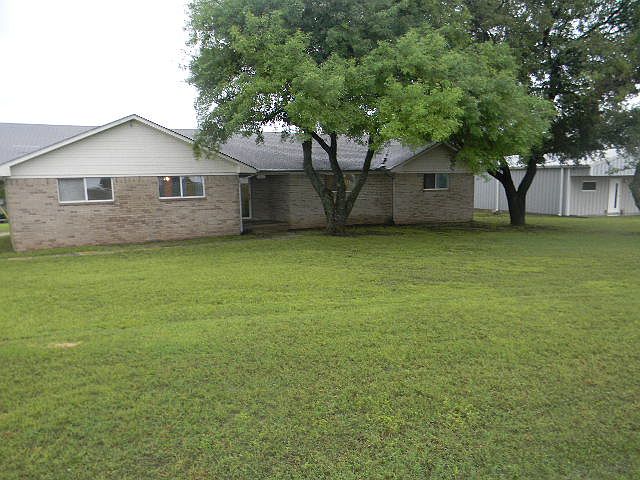 1st image of 20820 N Ih 35