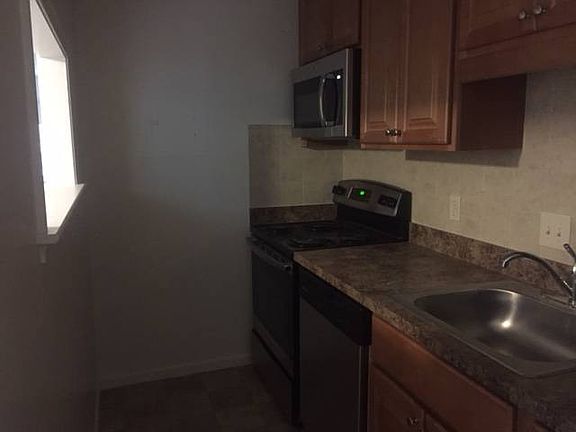 5th image of 120-124 Cocasset St #120-2