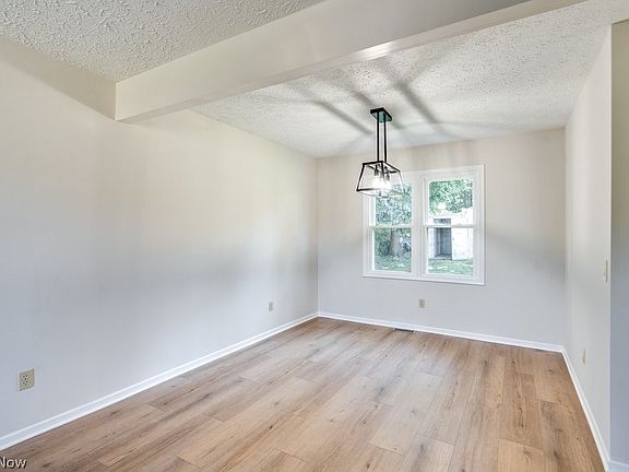 5th image of 1505 Democracy Dr NW