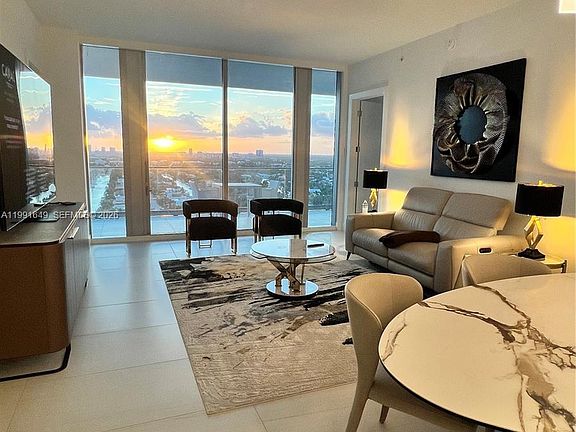 4th image of 153 N Seabreeze Blvd #1703