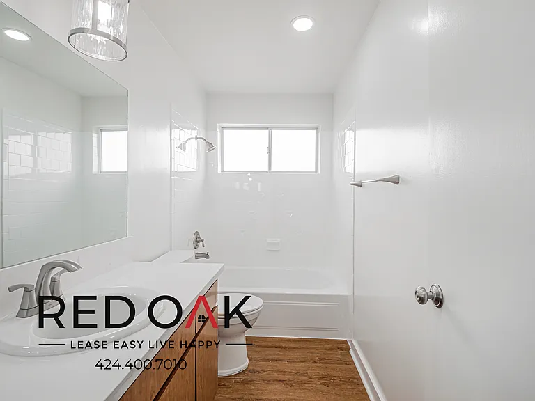 411 E Bay State St — Photo 14