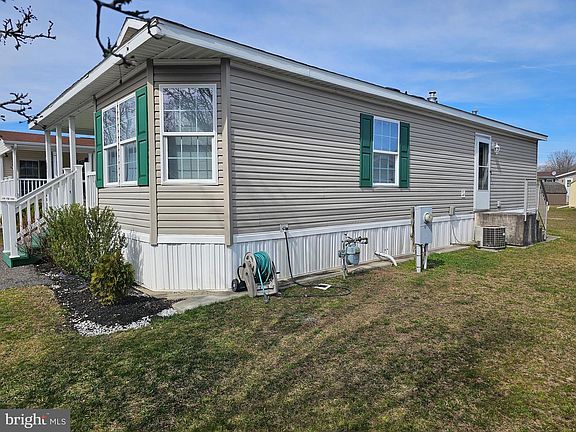 2nd image of 2110 Mays Landing Rd #308