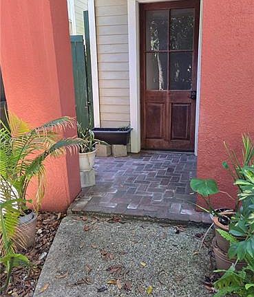 4th image of 1018 Josephine St #A