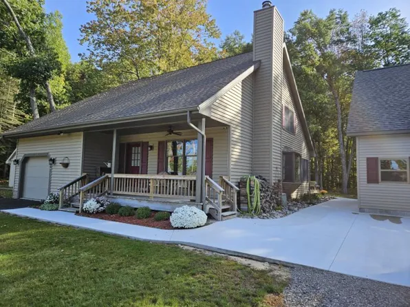 7430 E Cedar Lake Dr, Greenbush, MI 48738