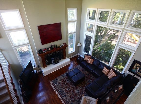 Large Living Room 19 ft. Ceilings