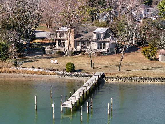 4th image of 222 Piney Point Lndg