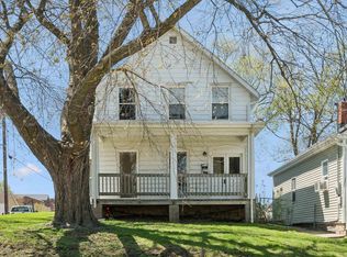1251 Walnut St, Dubuque, IA 52001