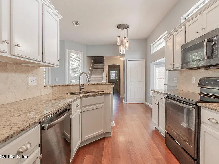 2891 Saint Maarten Ct — Photo 4