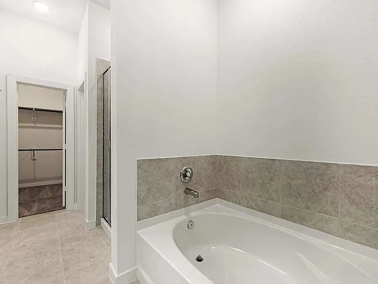 17111 Crimson Crest Dr — Photo 8