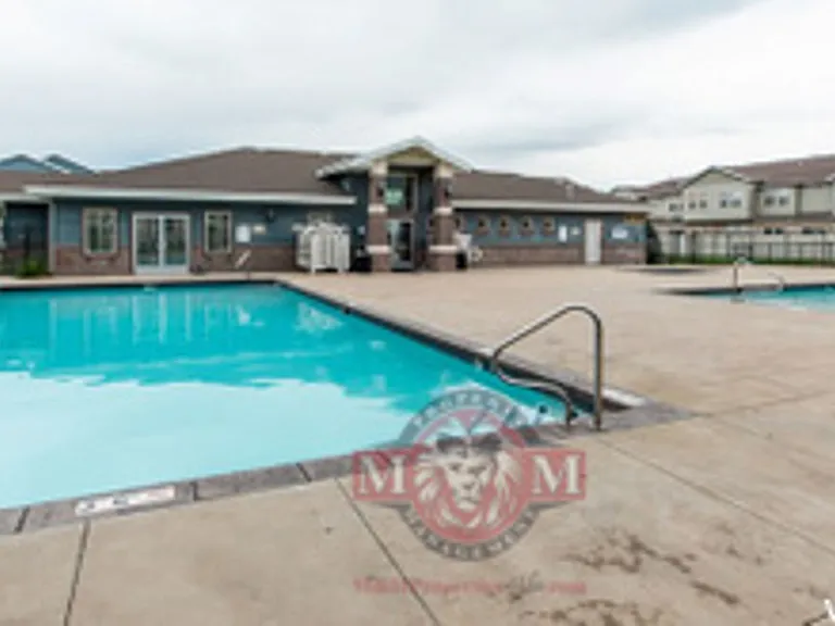 104 E Resaca Dr #E2 — Photo 29