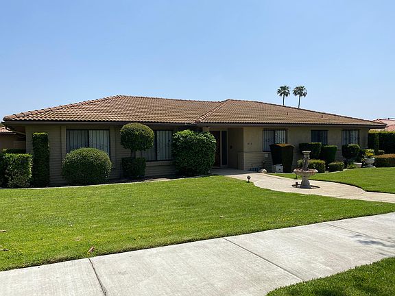 2nd image of 1762 N San Antonio Ave