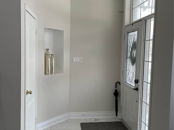 2nd image of 59 Cornell Park Ave