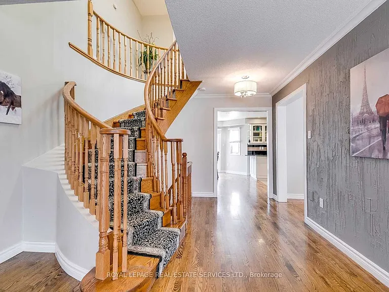 1447 Clearview Dr — Photo 18