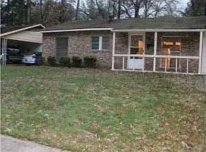 2nd image of 762 Kings Towne Pl