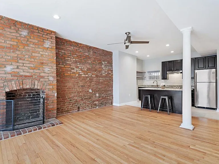 504 L St NE #A — Photo 3
