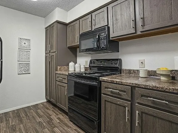 Cedar Glade Apts