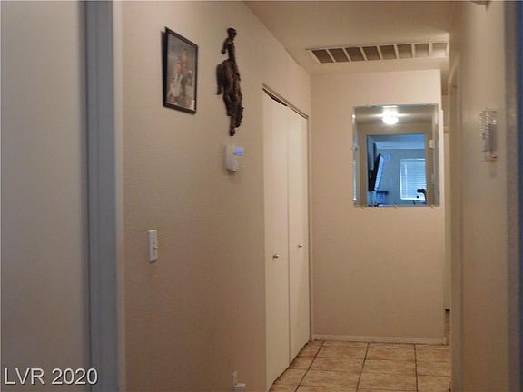 5th image of 622 Ana Raquel Ave